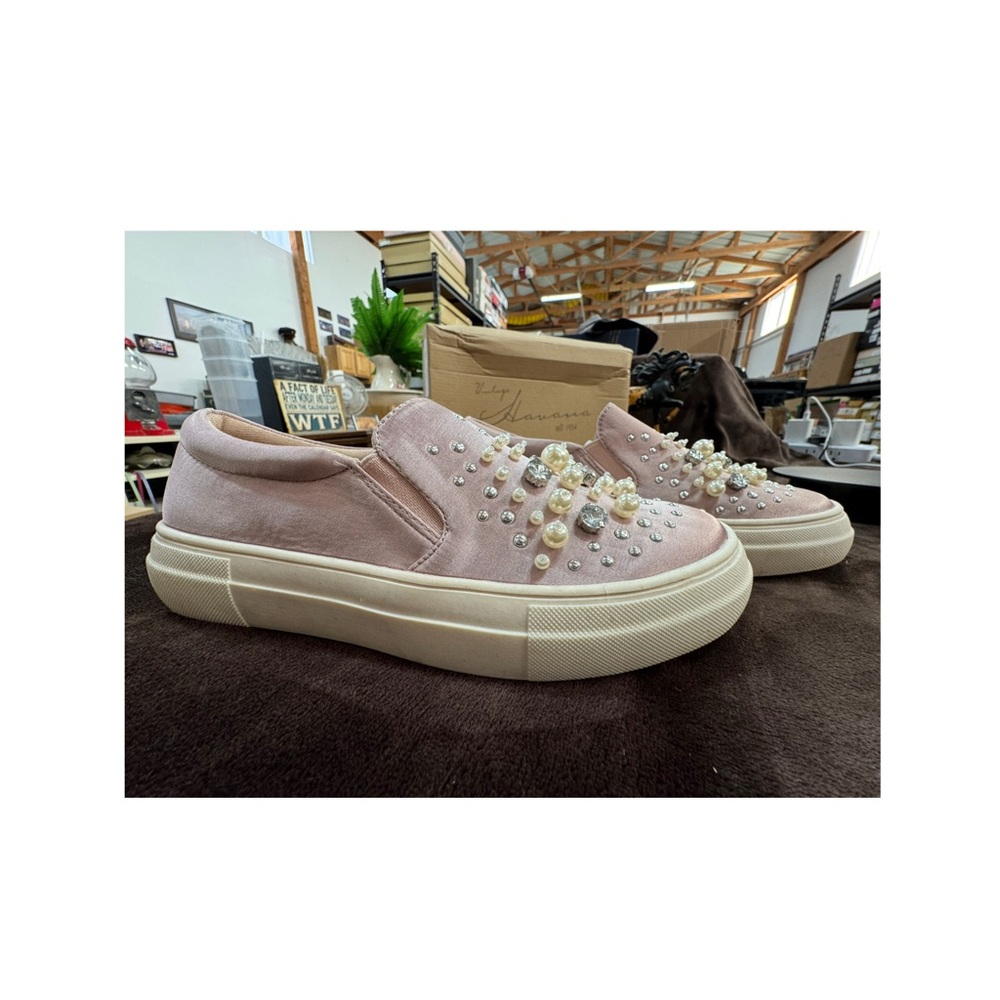 Vintage Havana Elegant Pink Slip-On Sneakers with Pearl Detailing size 8.5 - Picture 3 of 9